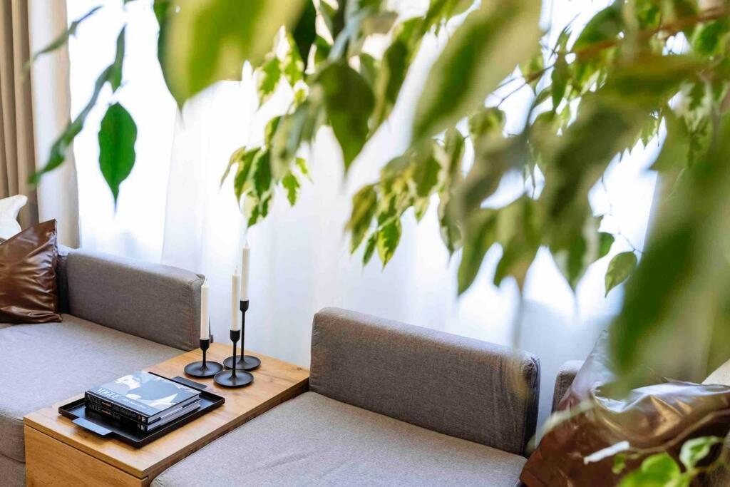 شقة Stunning Views 2Br Intercontinental Flat بوخارست المظهر الخارجي الصورة