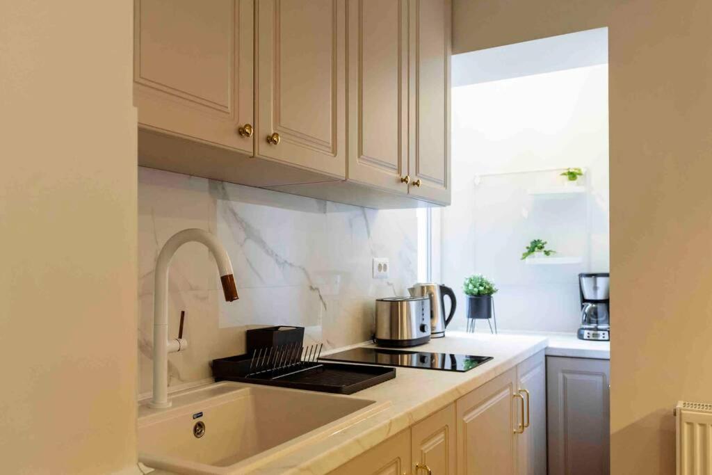 شقة Stunning Views 2Br Intercontinental Flat بوخارست المظهر الخارجي الصورة